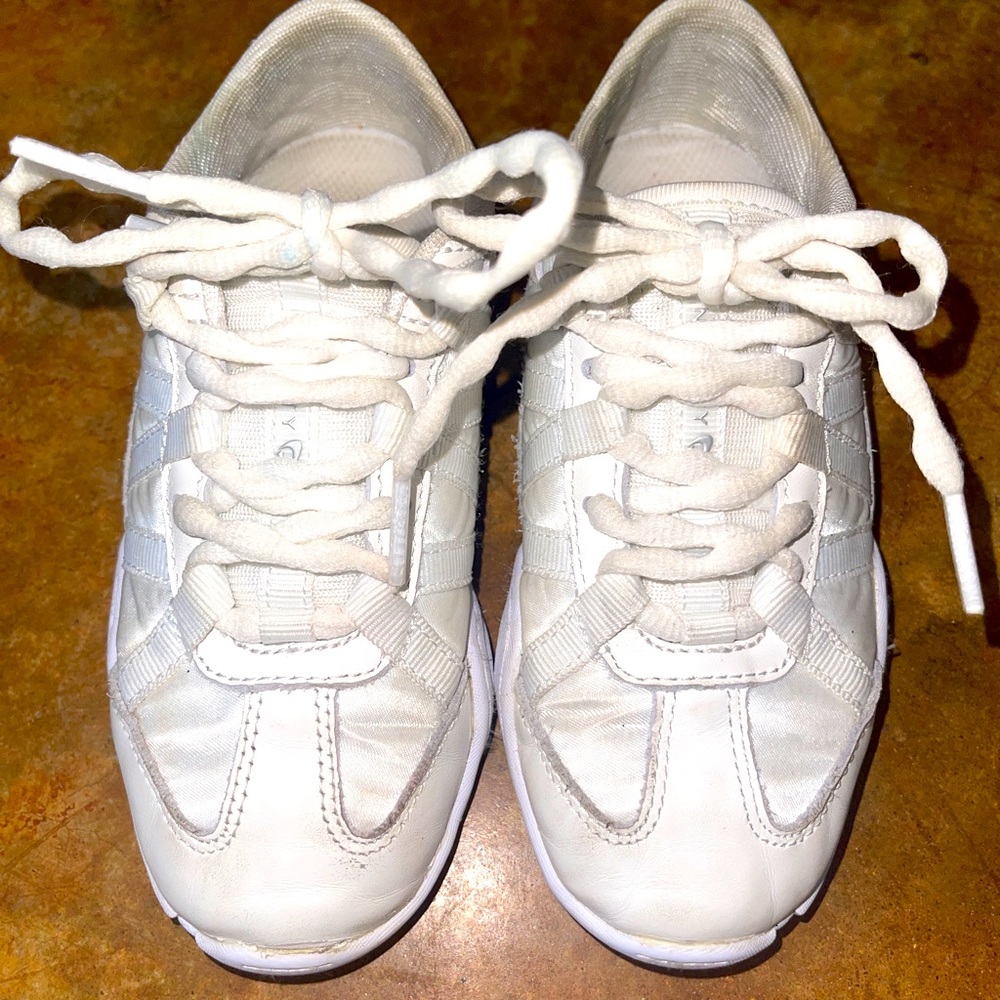 Nfinity Cheer Shoes